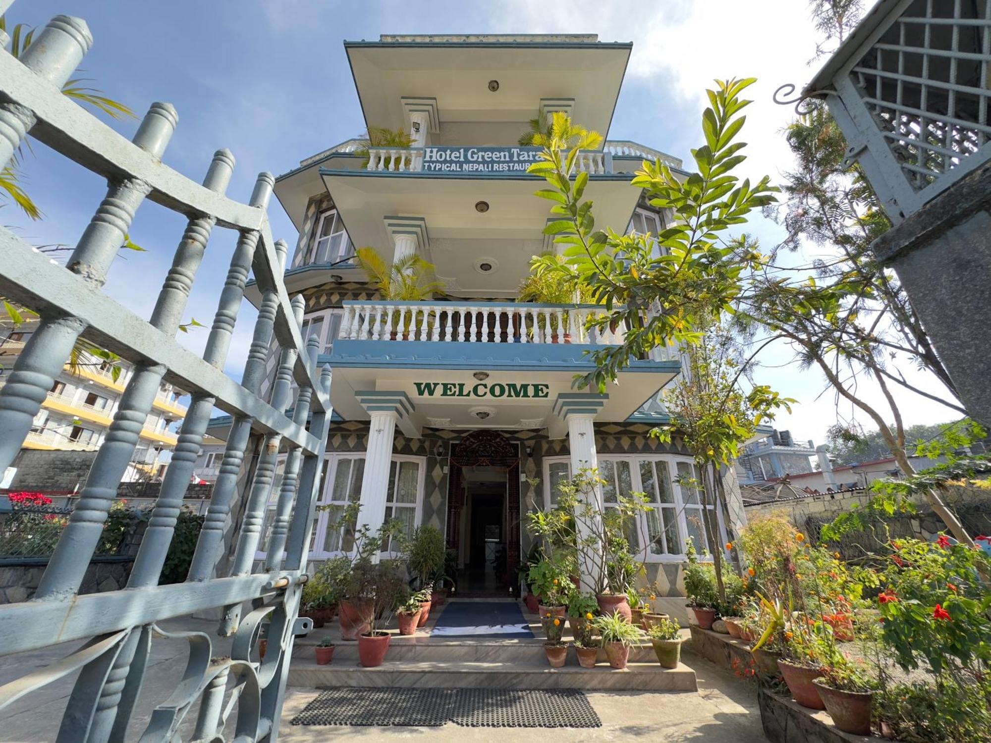 Green Tara Hotel Покхара Экстерьер фото